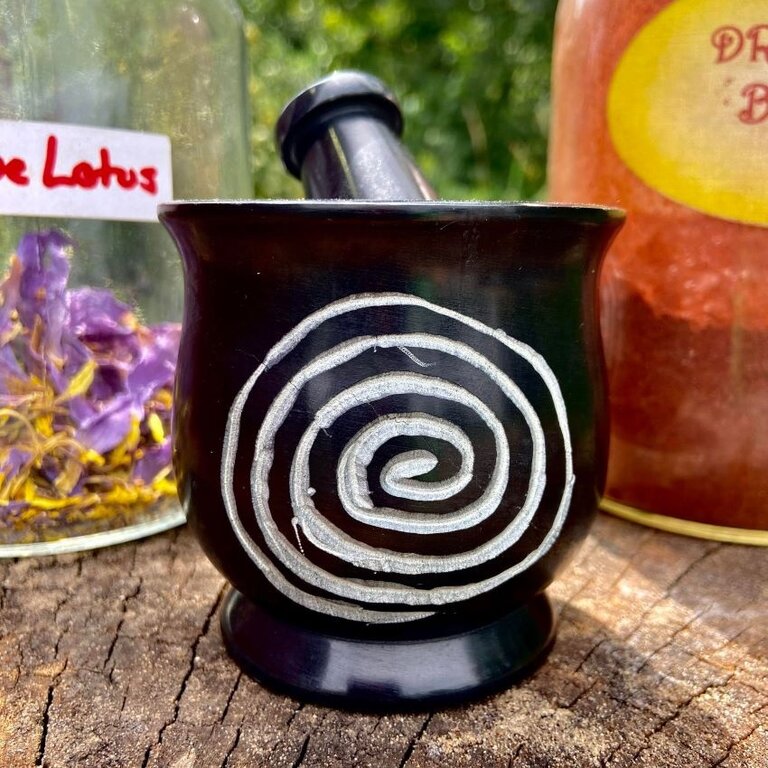 Luna Ignis Spiral Mortar & Pestle 3in x 3in