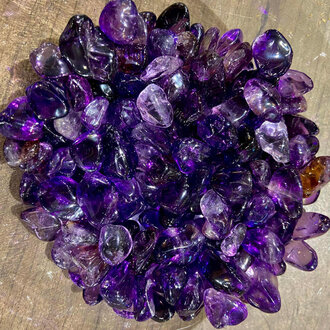Luna Ignis AA Quality Amethyst Chips 1oz (Crystal Chip Bar) Luna Ignis AA Quality Amethyst Chips 1oz (Crystal Chip Bar)