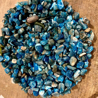 Luna Ignis Apatite Chips 1oz (Crystal Chip Bar)