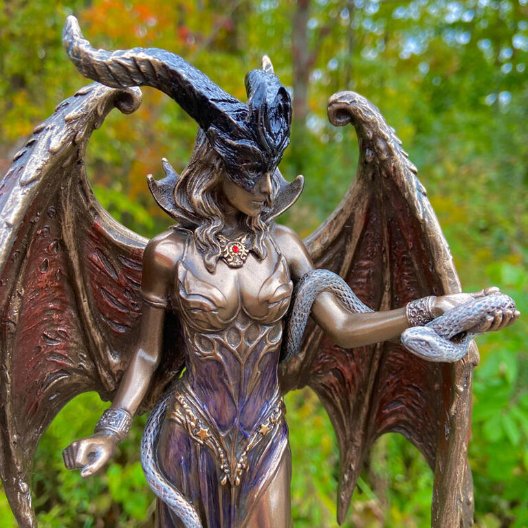 Luna Ignis Lilith the First Woman (9in)