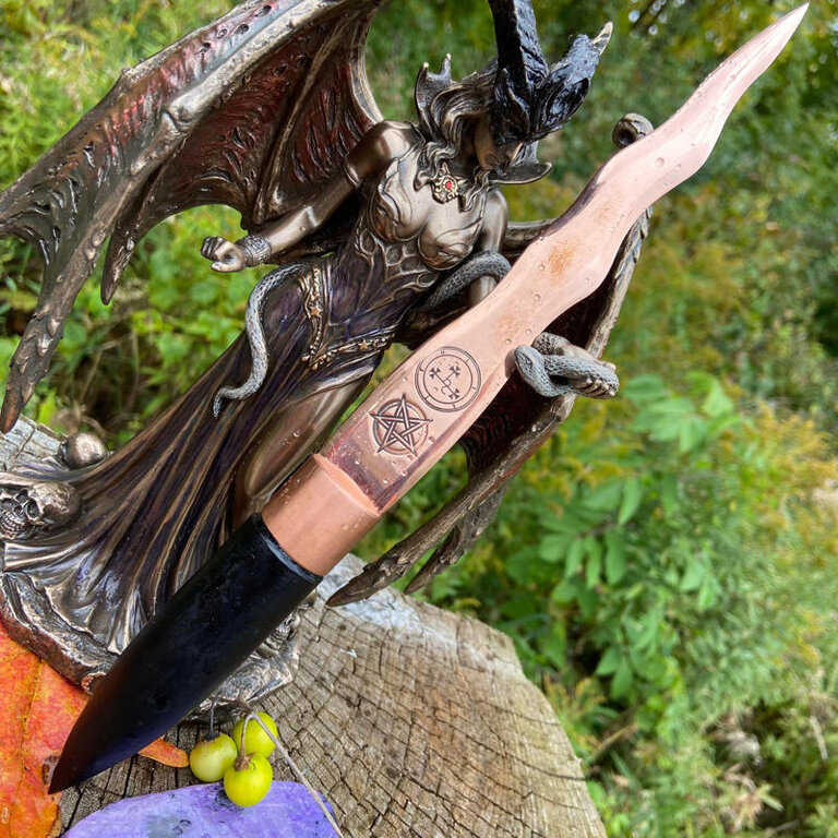 Luna Ignis Copper and Ebony Lilith Athame Reverse Pentacle