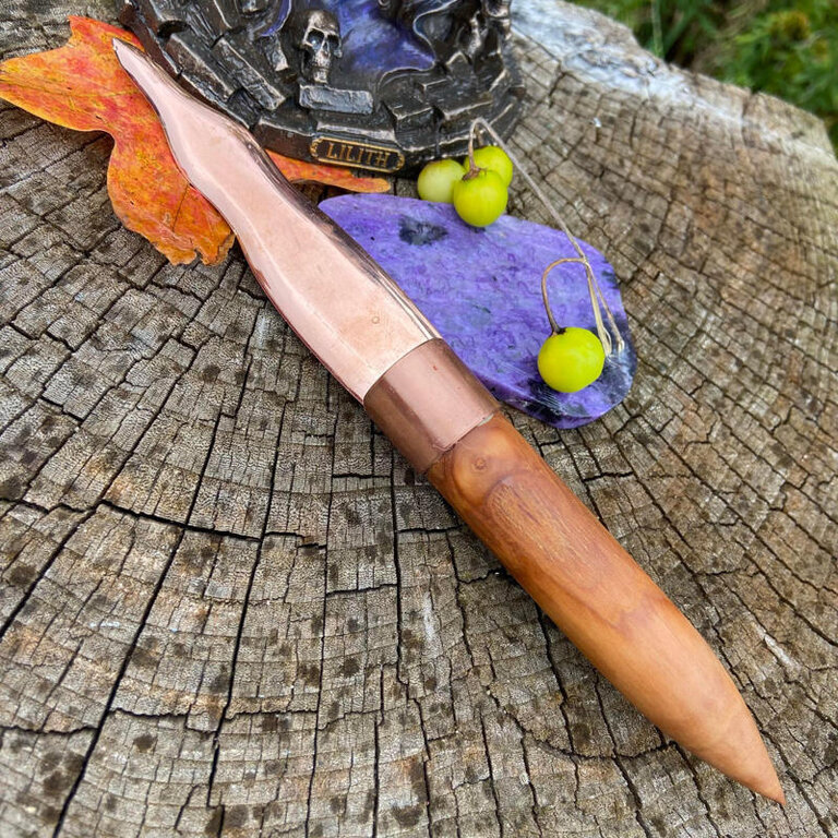 Luna Ignis Copper and Apple Lilith Athame pentacle Cunning Craft