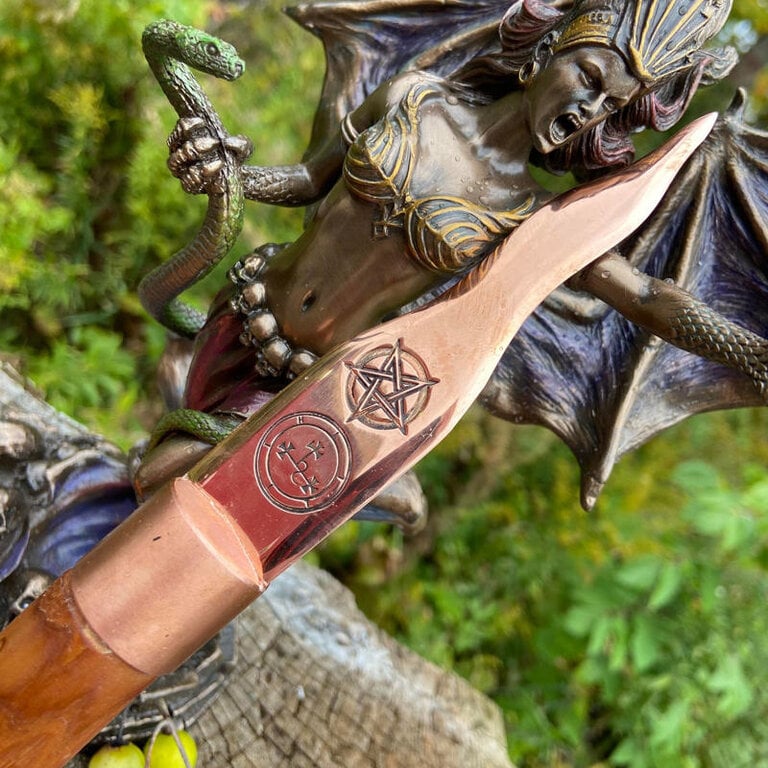Luna Ignis Copper and Apple Lilith Athame Upside Down pentacle Cunning Craft