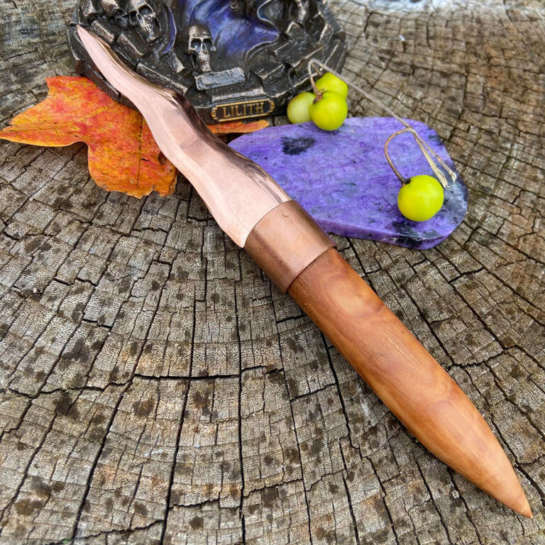 Luna Ignis Copper and Apple Lilith Athame Vertical Triple Moon Cunning Craft