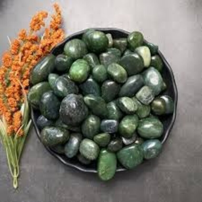 Luna Ignis Nephrite