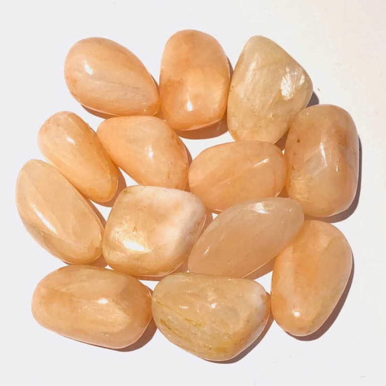 Luna Ignis Stilbite