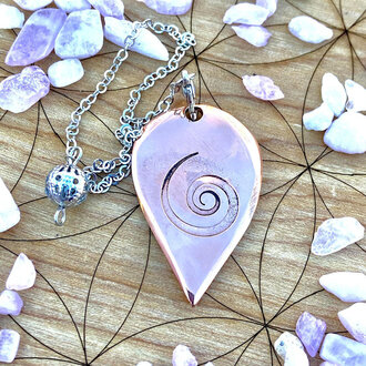 Luna Ignis Luna Ignis Artisan Copper Pendulum Hand Crafted with Neolithic Spiral