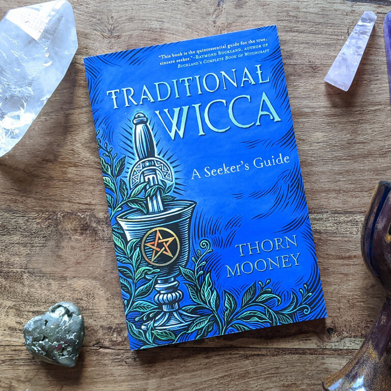 Llewellyn Publications Traditional Wicca: A Seeker's Guide