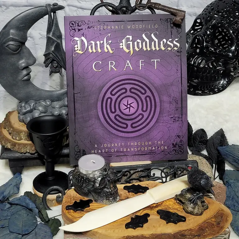 Llewellyn Publications Dark Goddess Craft