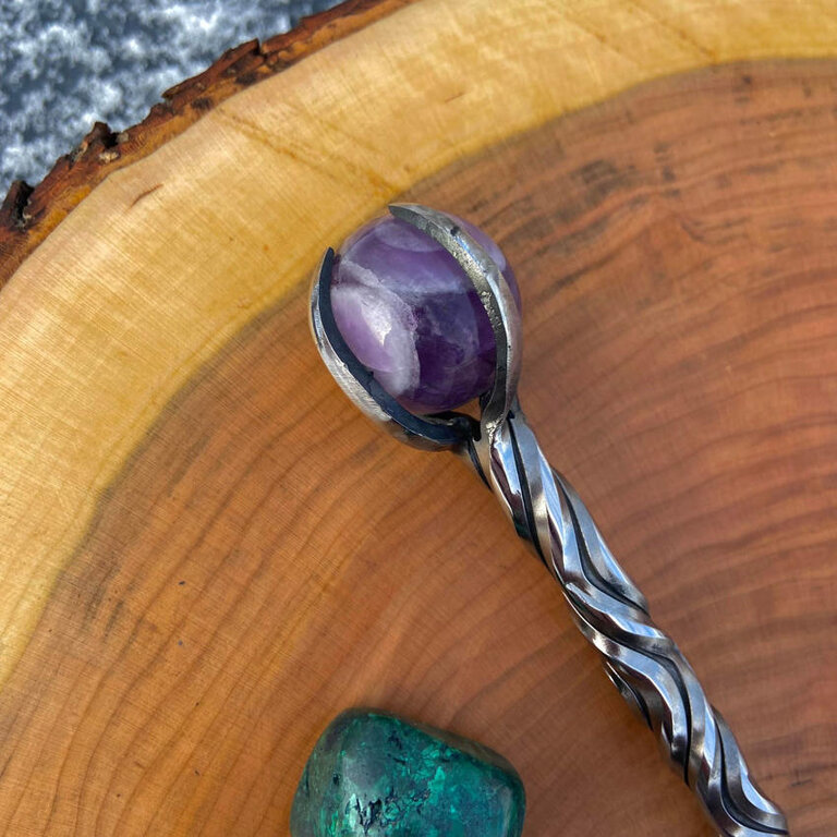 Luna Ignis Iron Wand with Amethyst sphere - Vine Twist single groove 9 twists with double rope twist