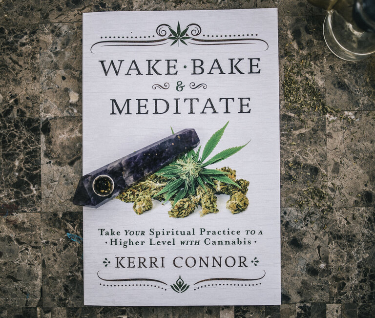 Llewellyn Publications Wake, Bake & Meditate