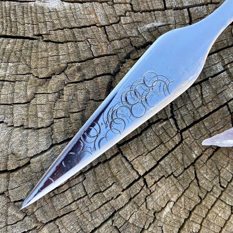 Luna Ignis Iron Athame with Neolithic Spiral Pommel Colorized Handle