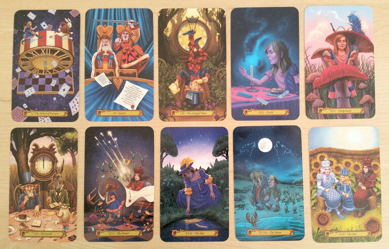 Llewellyn Publications TAROT IN WONDERLAND BOX SET