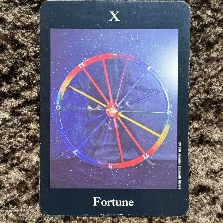 Luna Ignis The Healing Tarot: An Oracle for Empaths