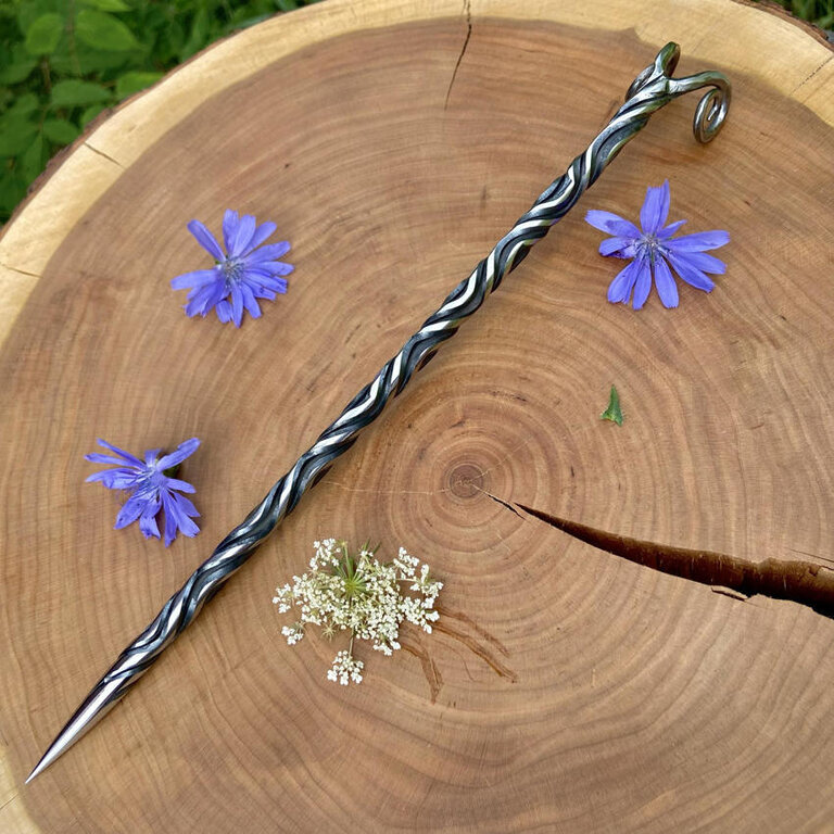 Luna Ignis Artisan Iron Wand with Ram's Horns