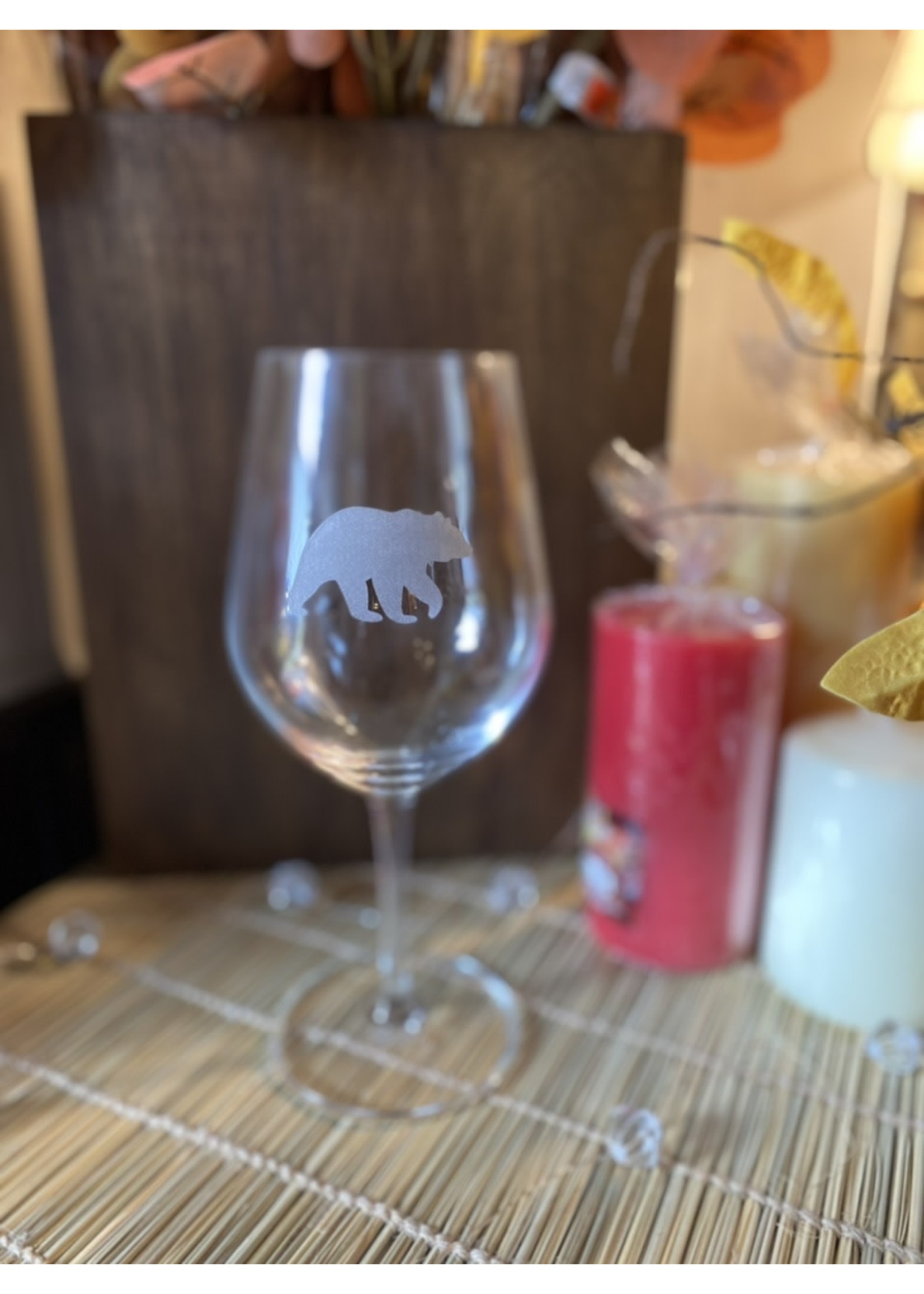 Etched Crystal Stemmed Wine Glass