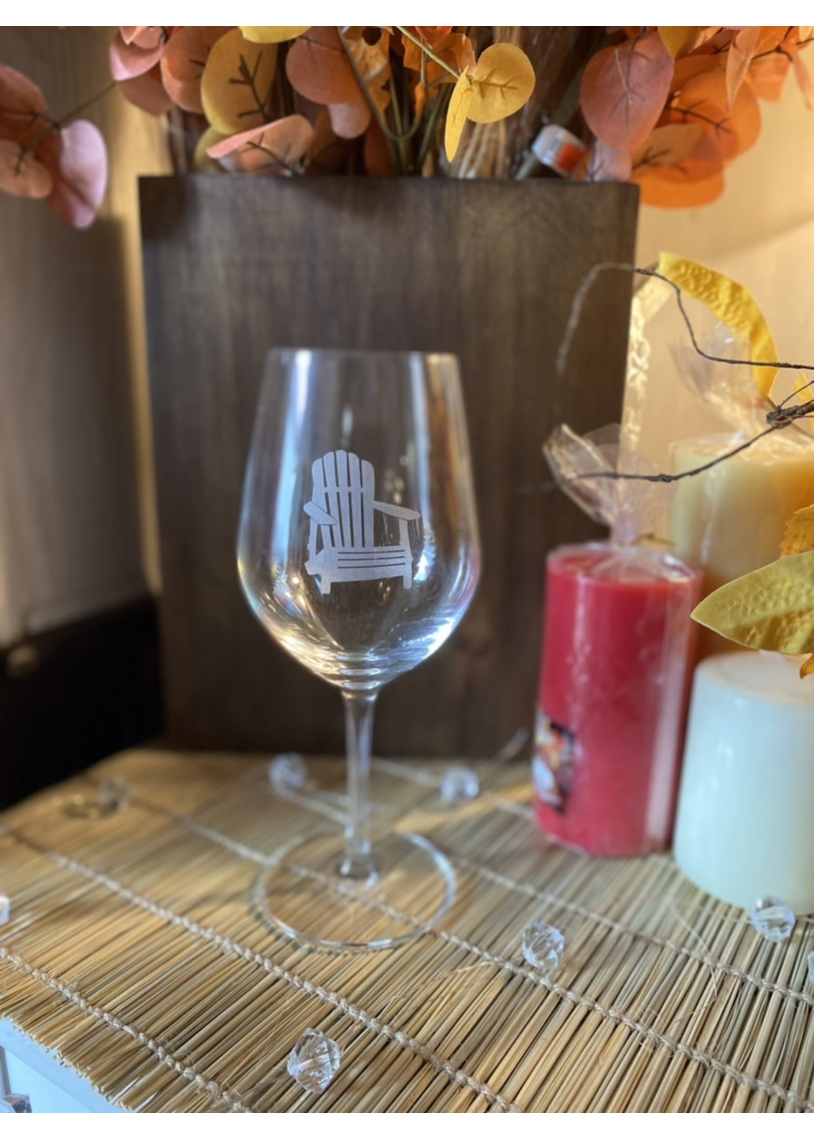 Etched Crystal Stemmed Wine Glass