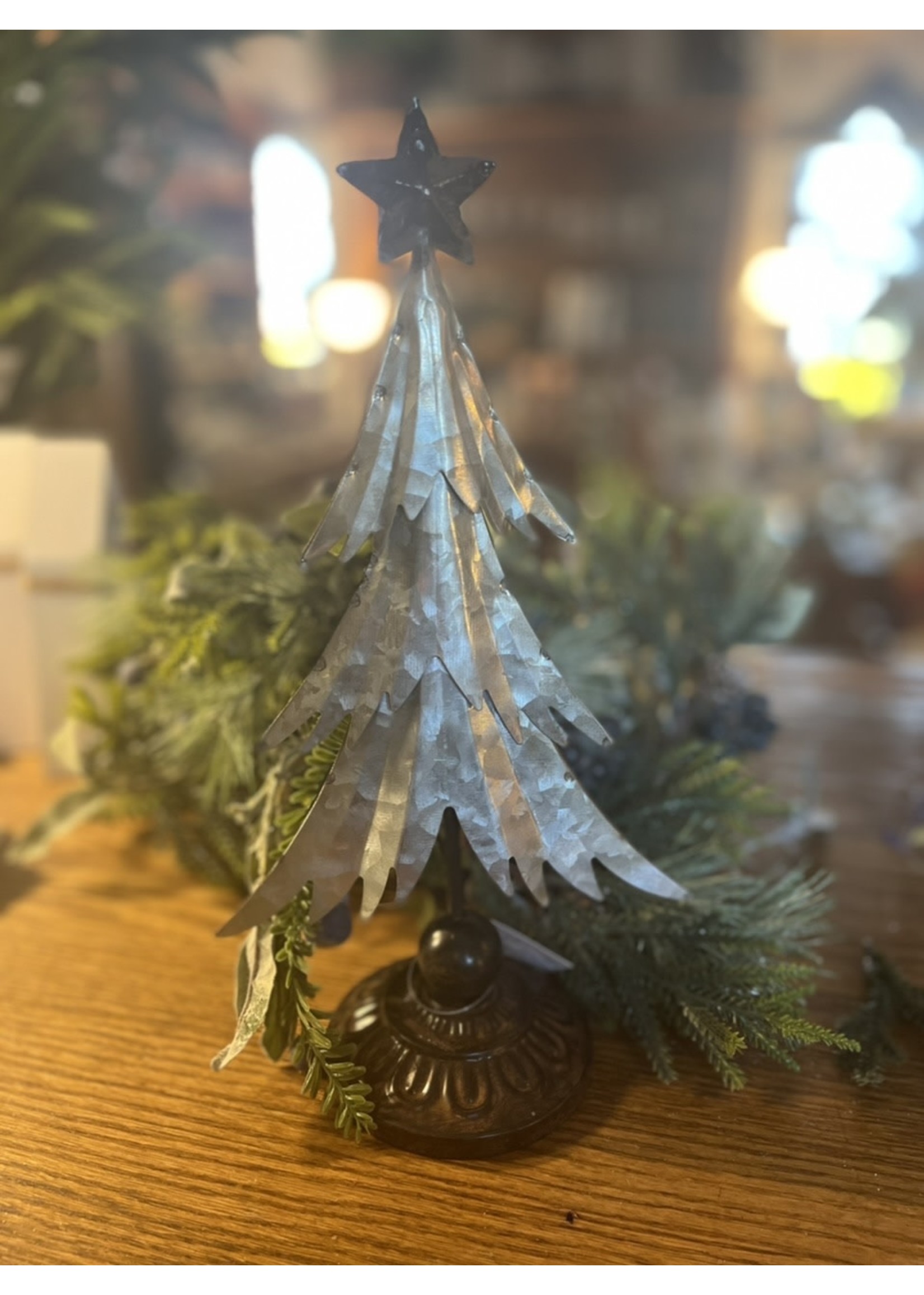 11.8” Metal Tree