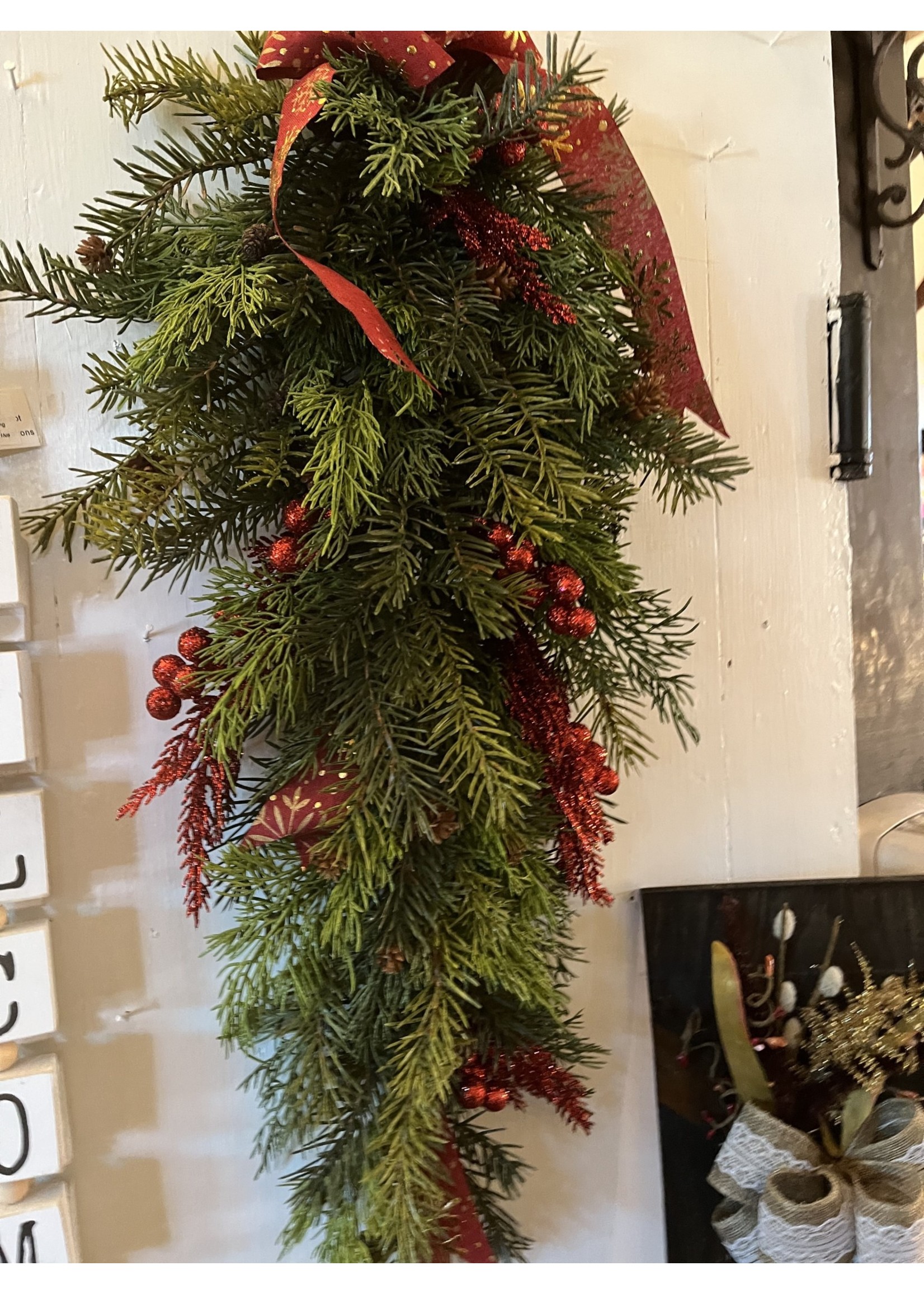 Christmas Real Touch Teardrop Swag/Wreath 28”