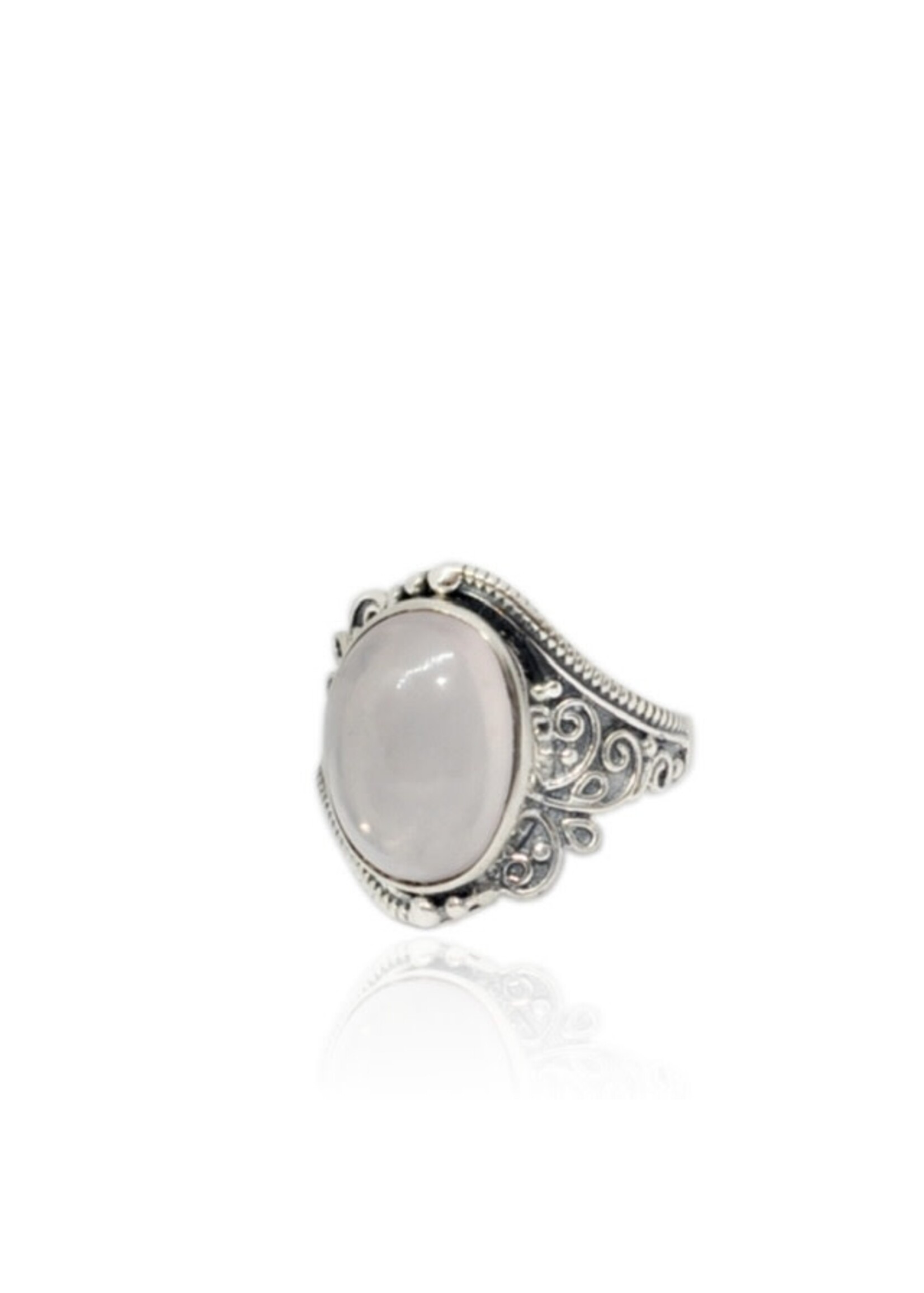 BALINESE DESIGN MOONSTONE RING SET IN STERLING SILVER, 10 X 14MM.