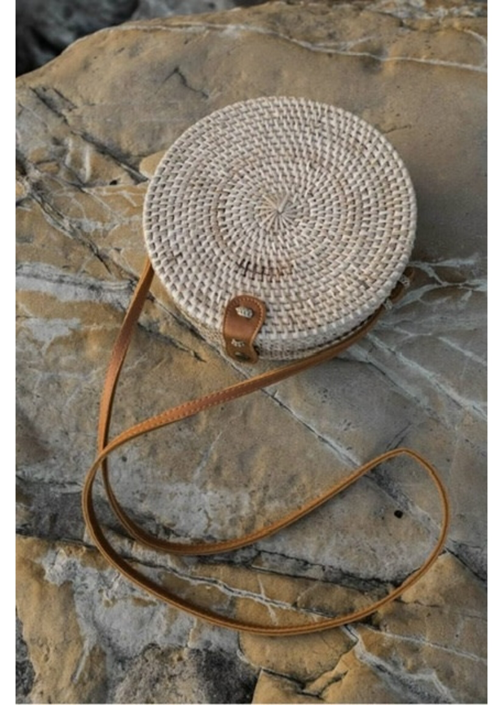 Handmade Bali Bag - 8" Circle - Tan