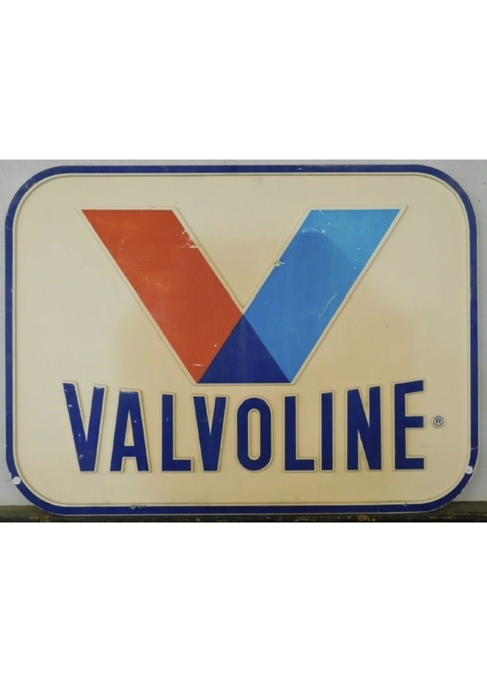 VINTAGE "VALVOLINE" SIGN PLASTIC