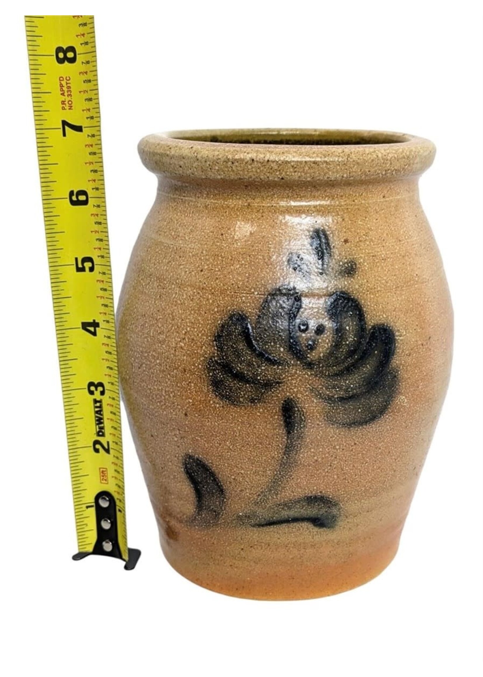 Pottery crock With Floral Design