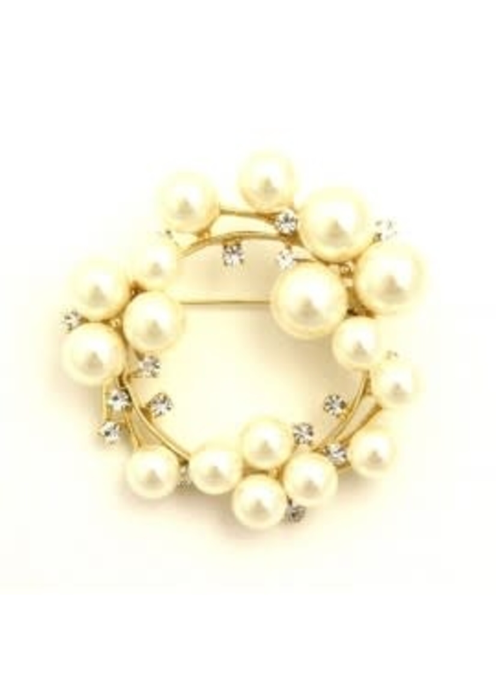 Pearl Brooch with Clear Crystals