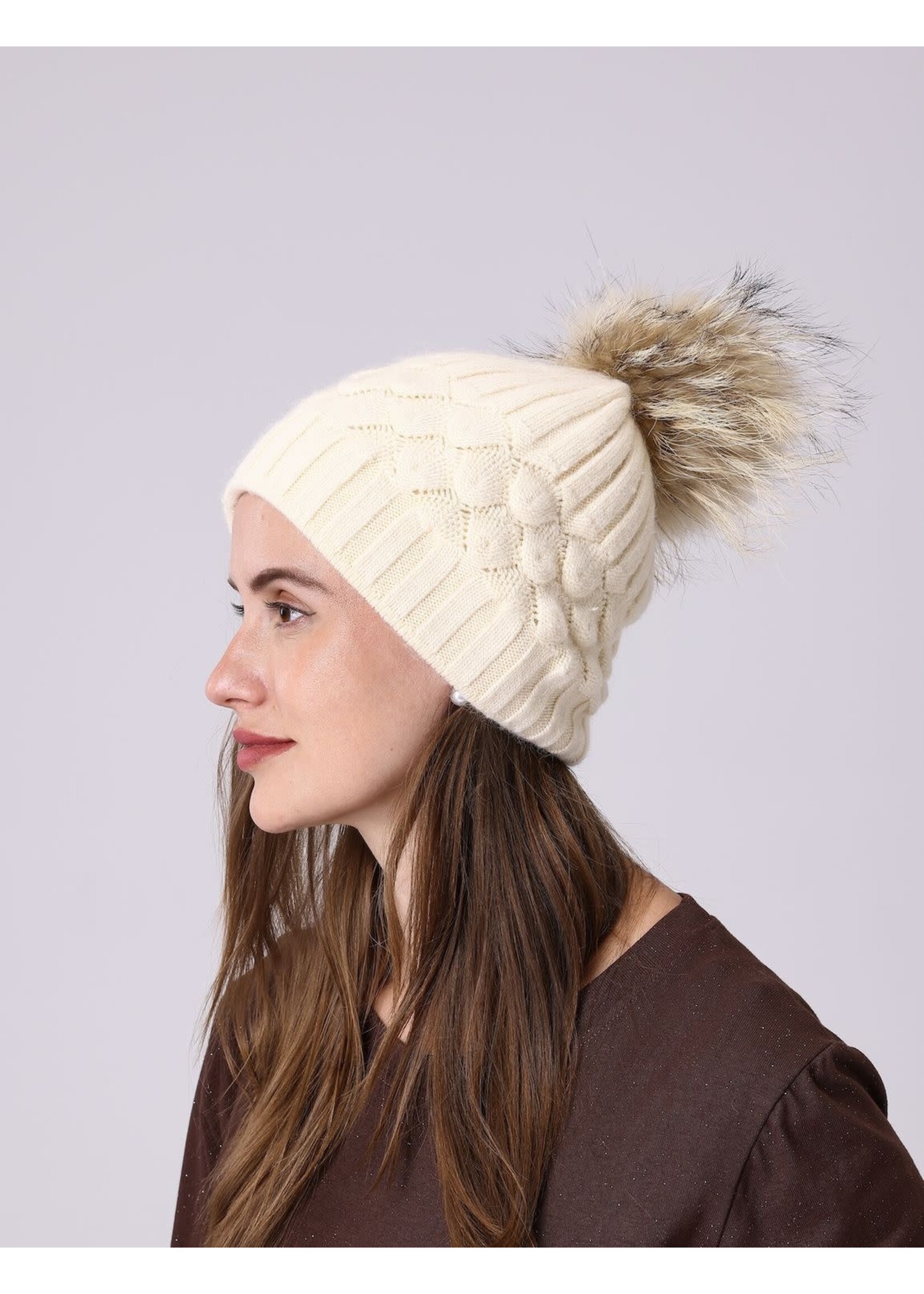 Cashmere Hats with Pompom Creme