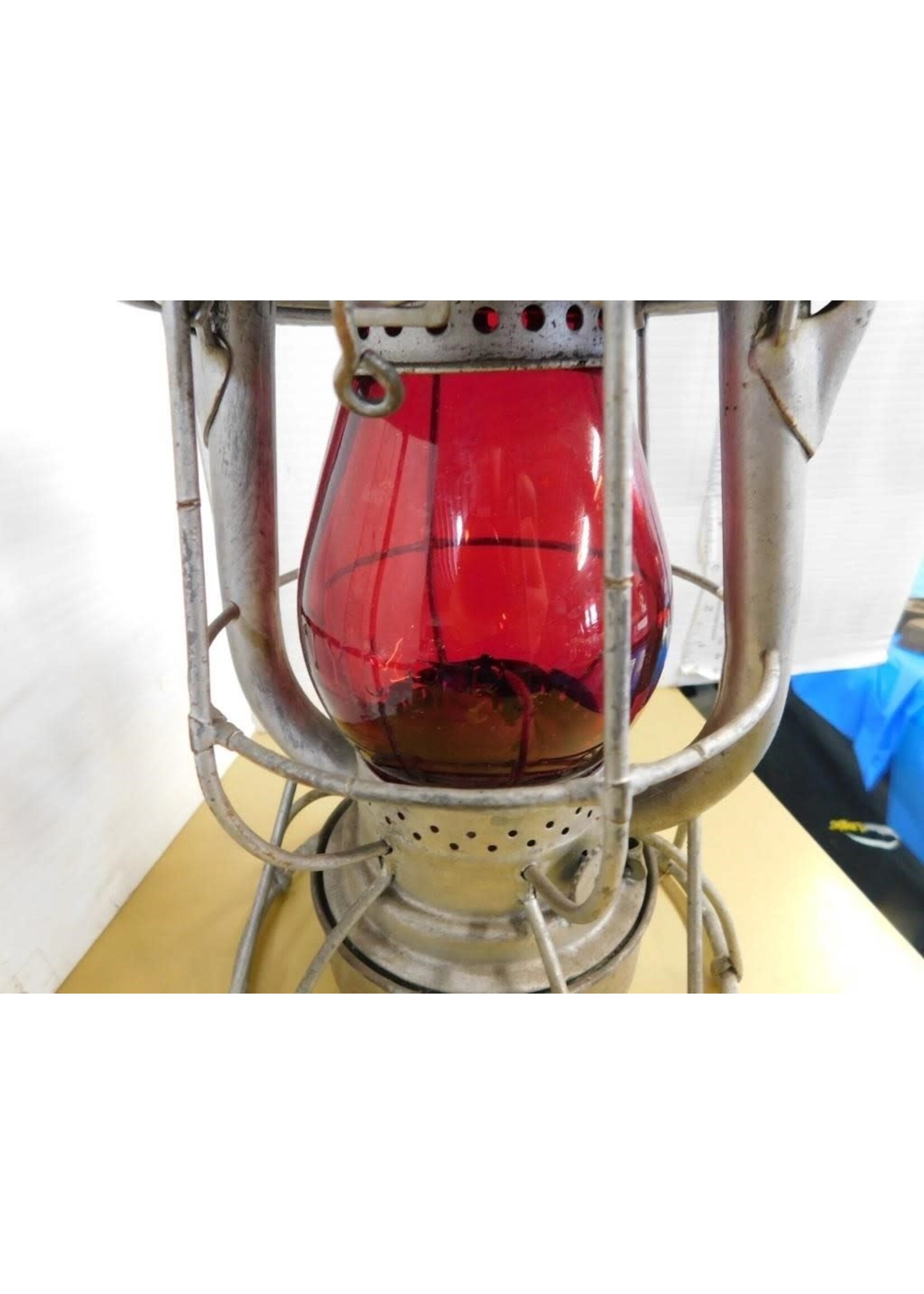 VINTAGE DIETZ-VESTA LANTERN, NEW YORK WITH RED GLOBE