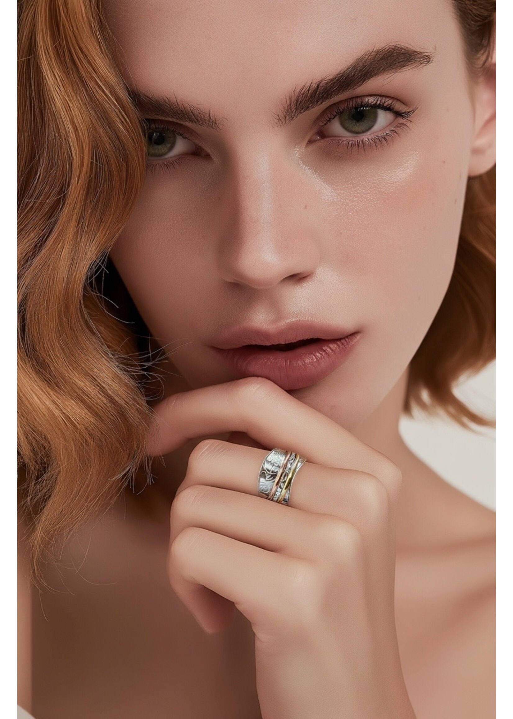 Monica Mehta Sterling Silver SR 3094 SZ - 8 DESIGNER SPIN RING