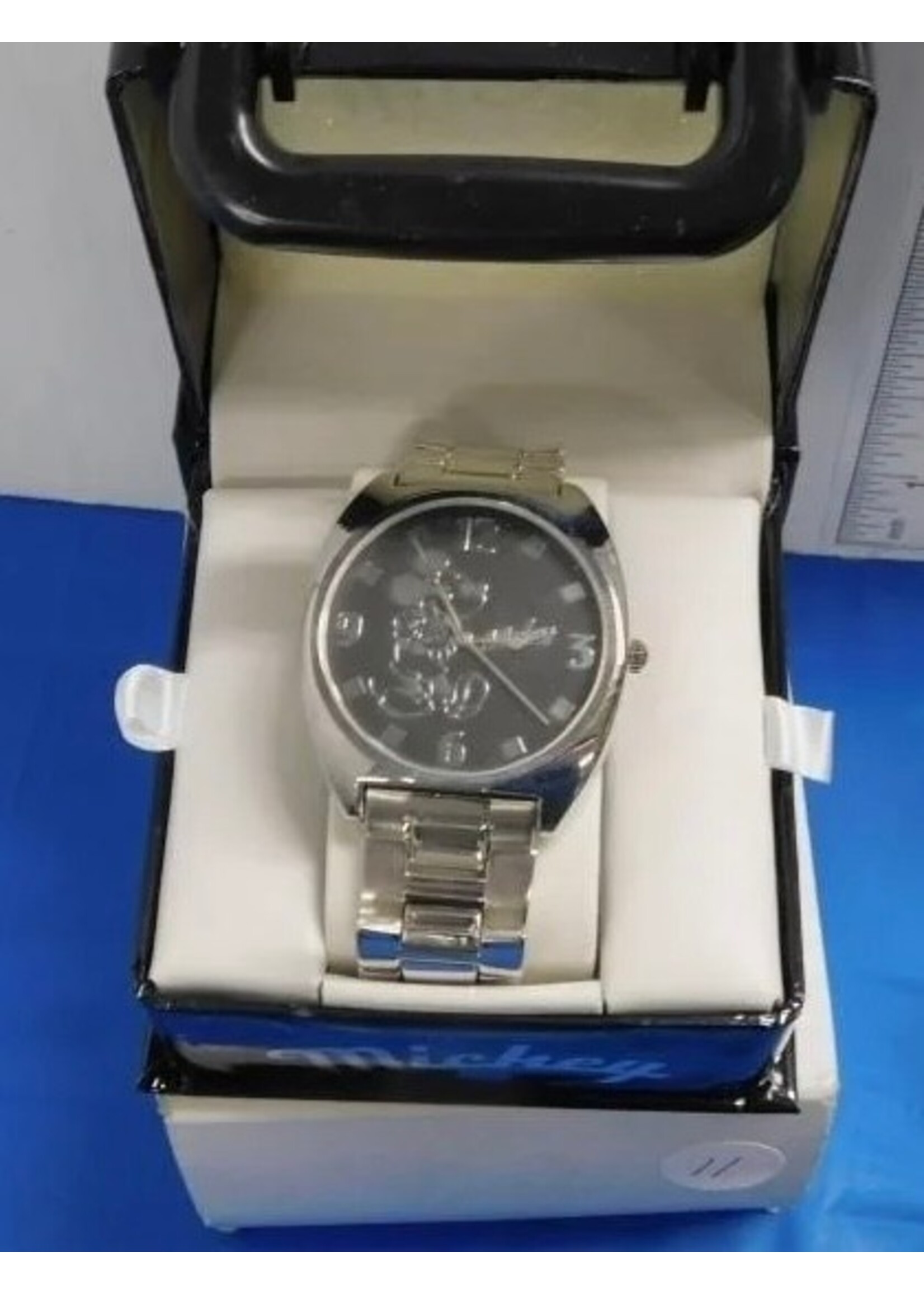 Disney MICKEY MOUSE WATCH IN CASE