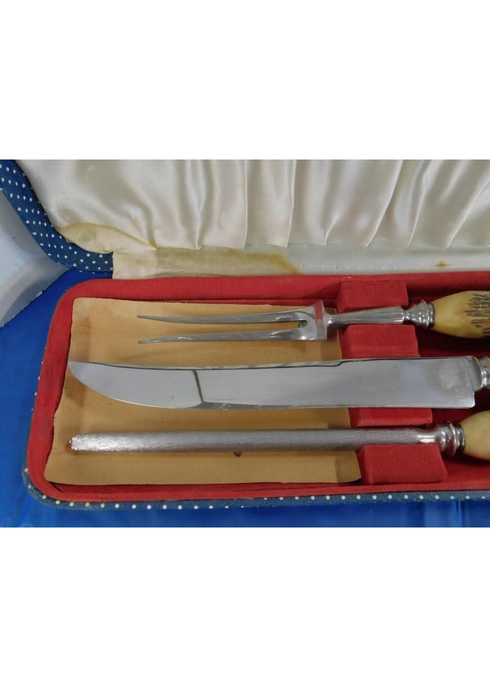 CARVING SET