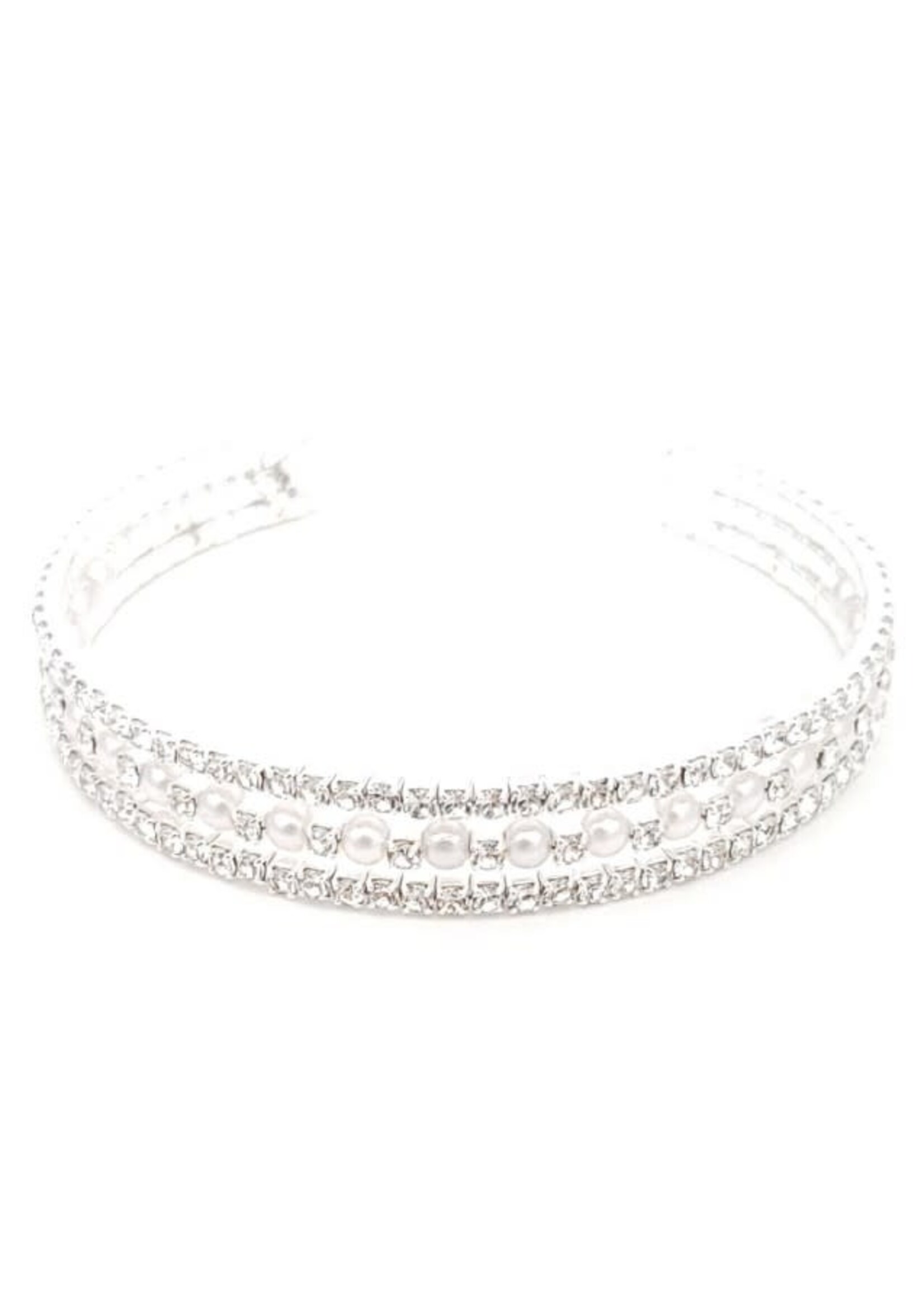 Pearl Bracelet with Clear Crystals