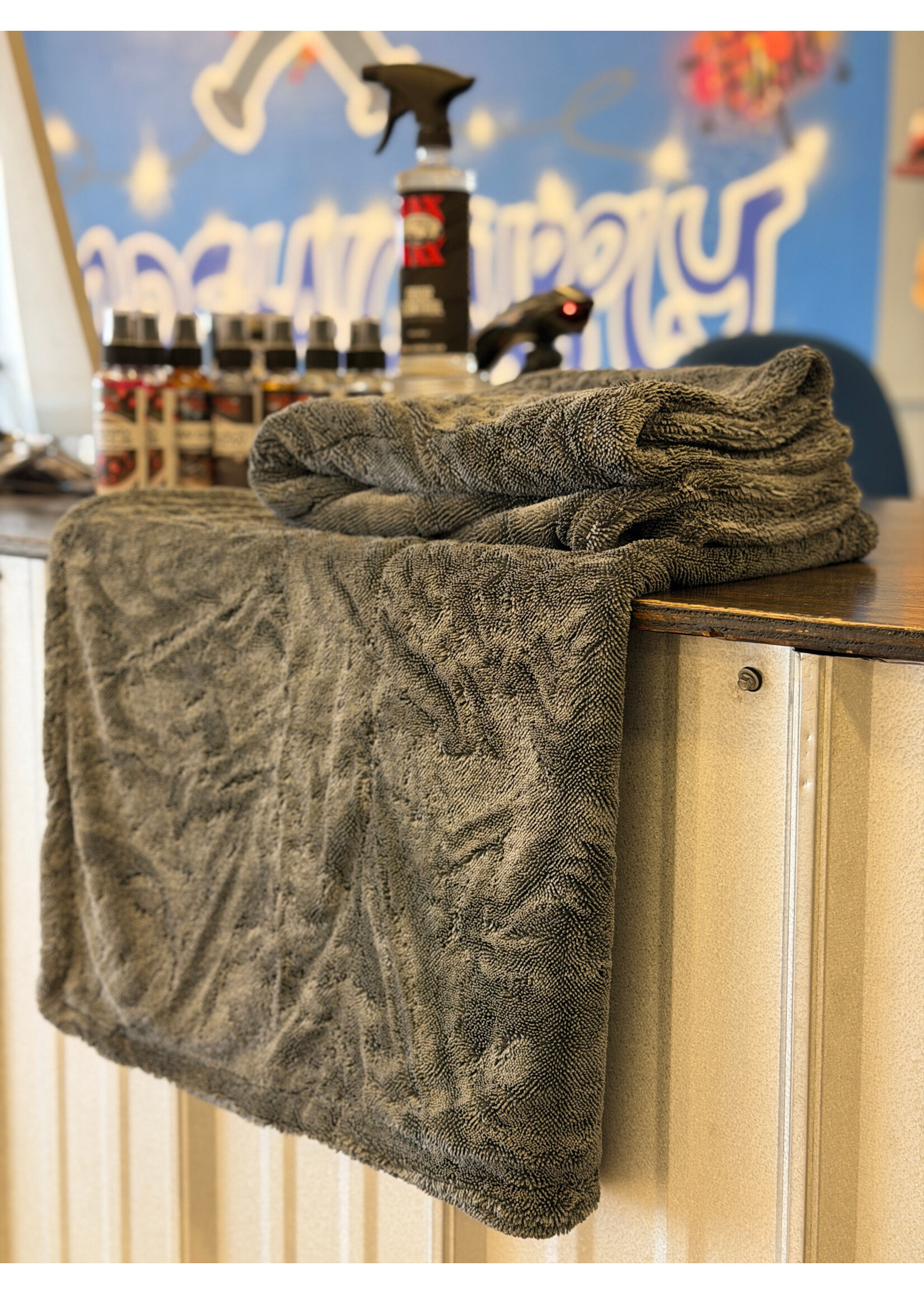 E*  Drying Towel Gray Twisted Loop 24” X 36”