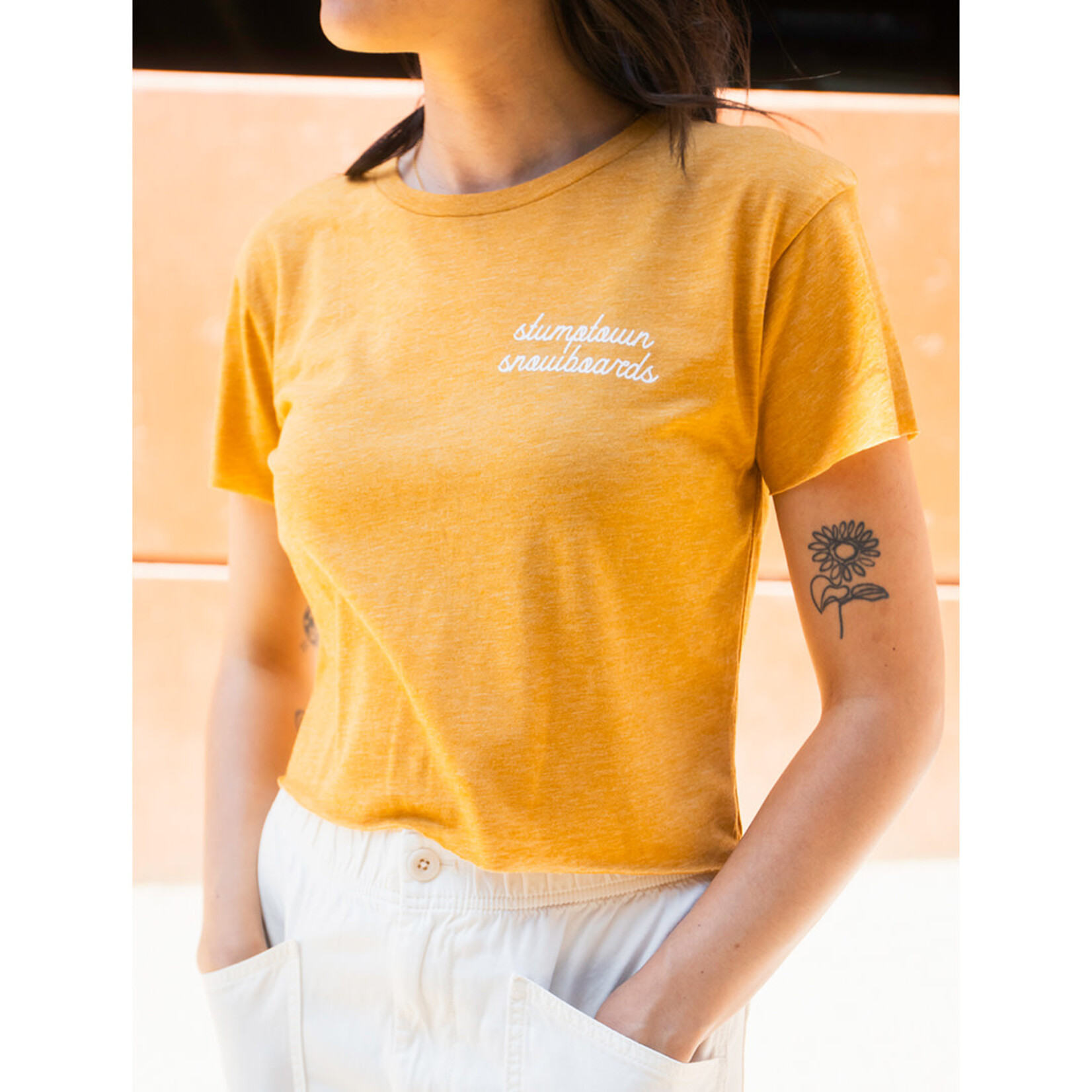Stumptown Snowboards W Stump Crop T Script