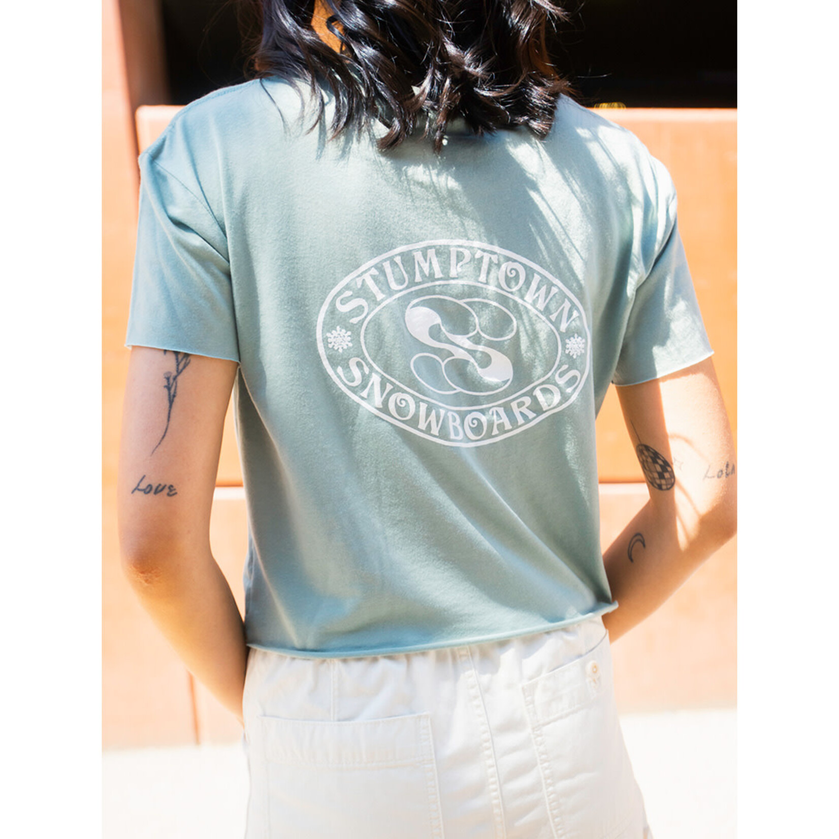Stumptown Snowboards W Stump Crop T Script