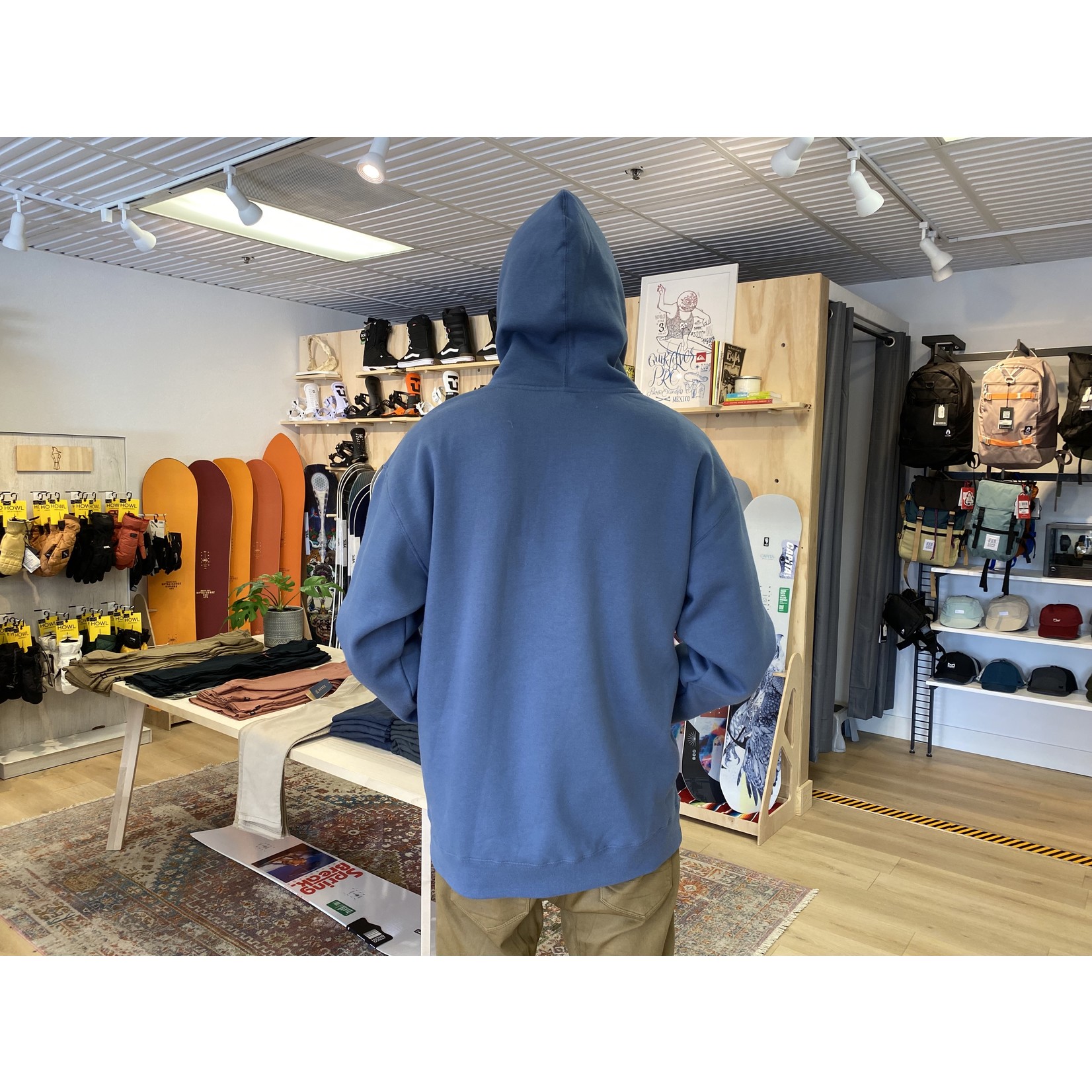 QUIVER Pullover Hoody