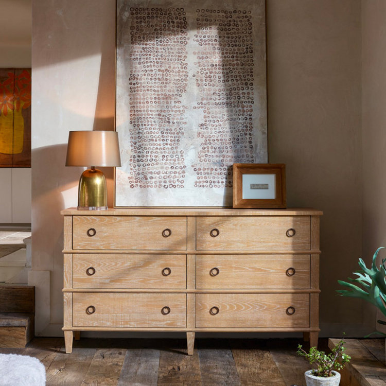 RYE DRESSER