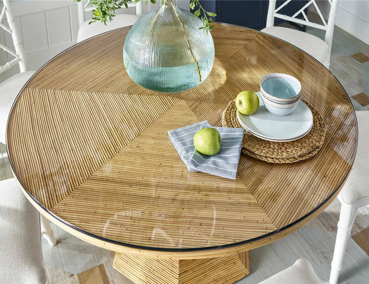 NARRAGANSETT ROUND DINING TABLE