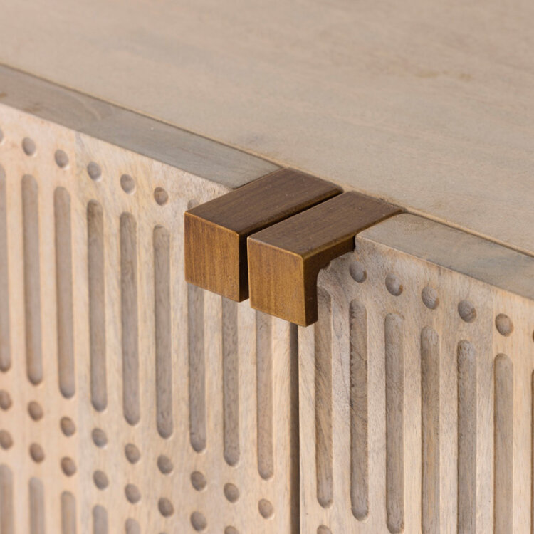 KELBY SMALL MEDIA CONSOLE