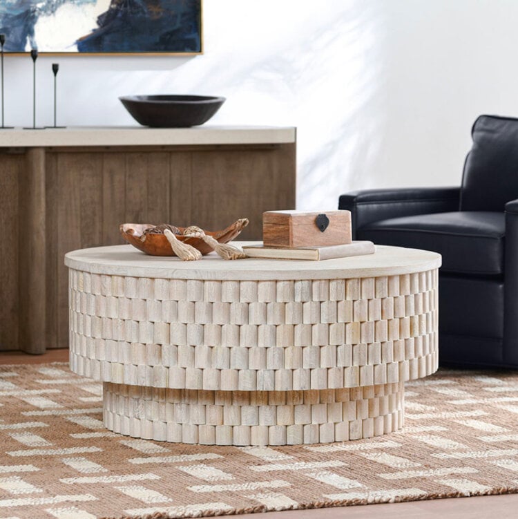 NORBECK 40" ROUND STORAGE COFFEE TABLE