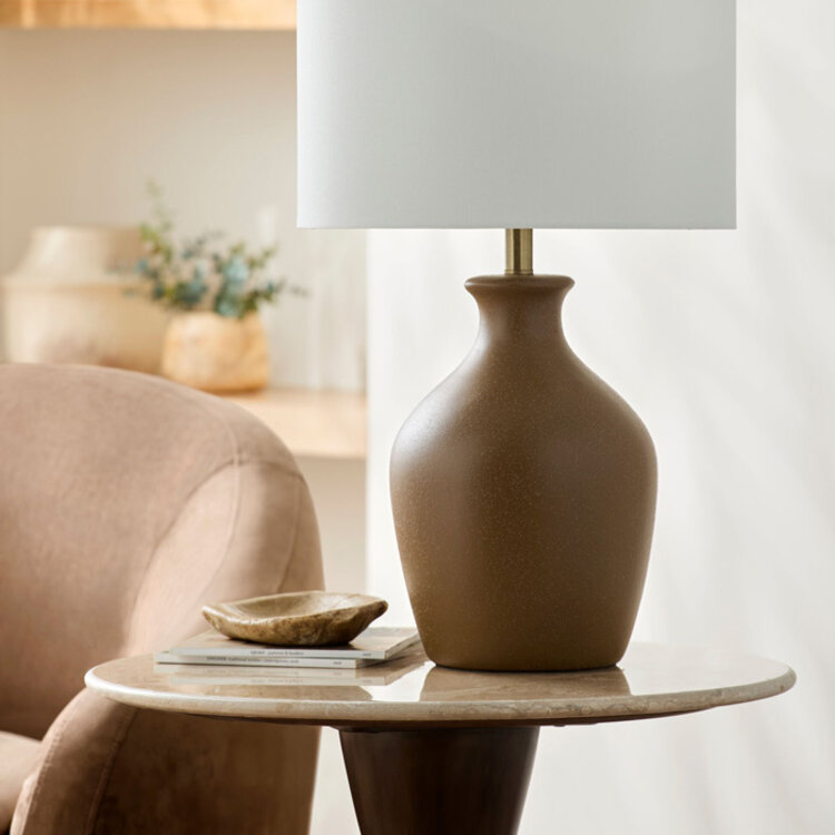 KAROLE TABLE LAMP