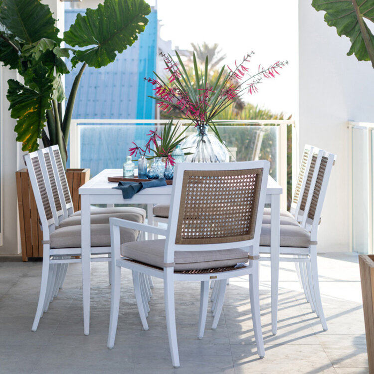 SUMMER CLASSICS KLEIN OUTDOOR DINING TABLE