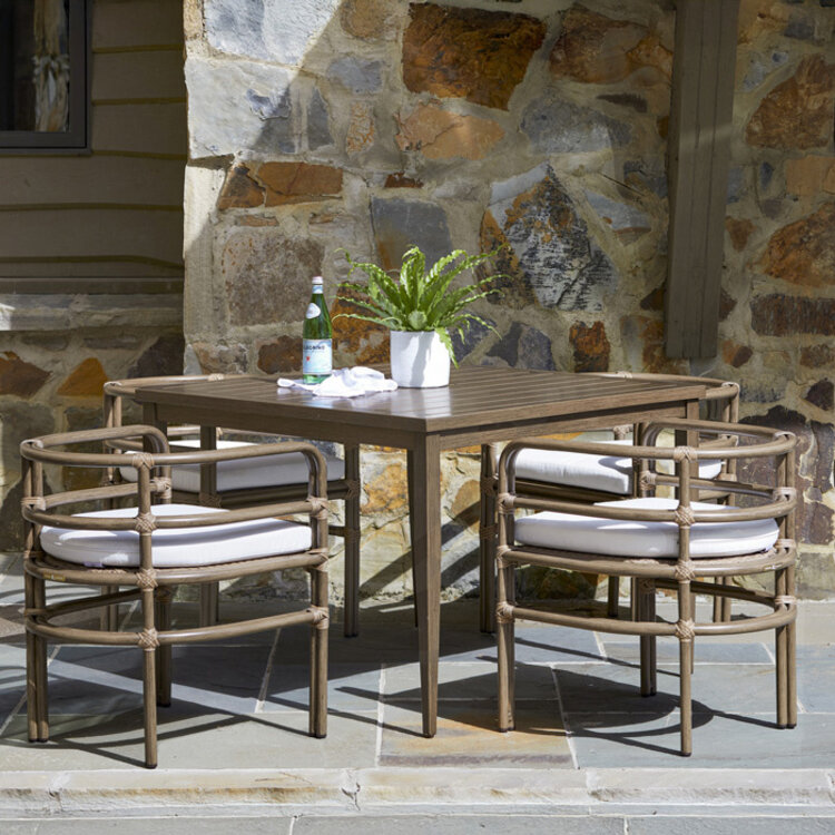 SUMMER CLASSICS KLEIN OUTDOOR DINING TABLE