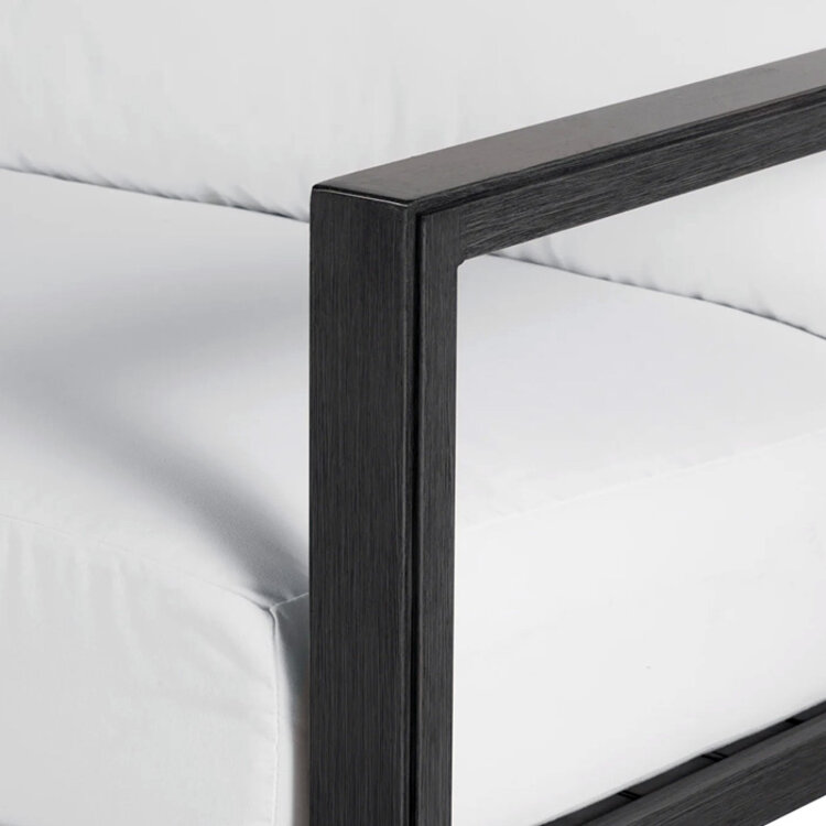 SUMMER CLASSICS LUCY OUTDOOR SOFA