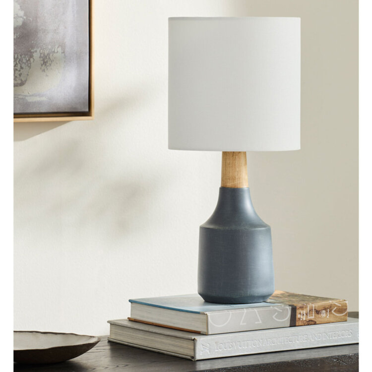 KENT TABLE LAMP