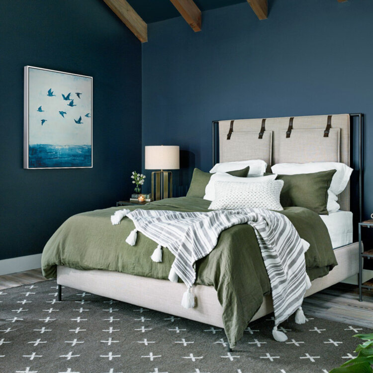 IN FLIGHT FRAMED CANVAS