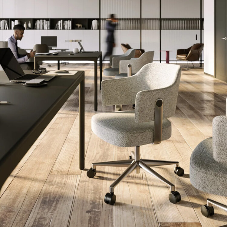 CIRCA ADJUSTABLE DESK CHAIR