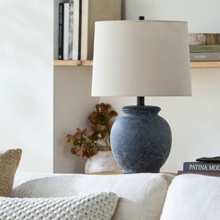 APONI TABLE LAMP
